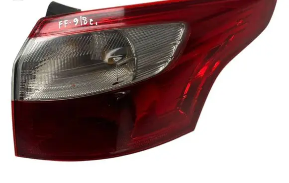 Ford Focus Rear/tail lights BM5113404A