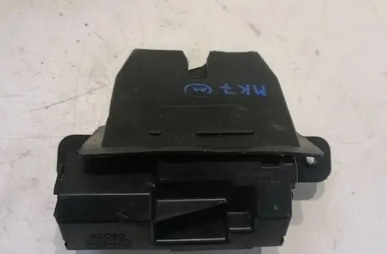 Ford Fiesta Tailgate/trunk/boot lock/catch/latch 8A61A442A66BE 120928