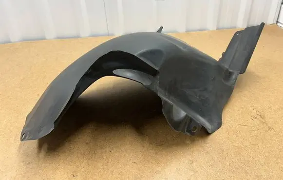 BMW 3 E46 Rear mudguard 51718253830 8253830