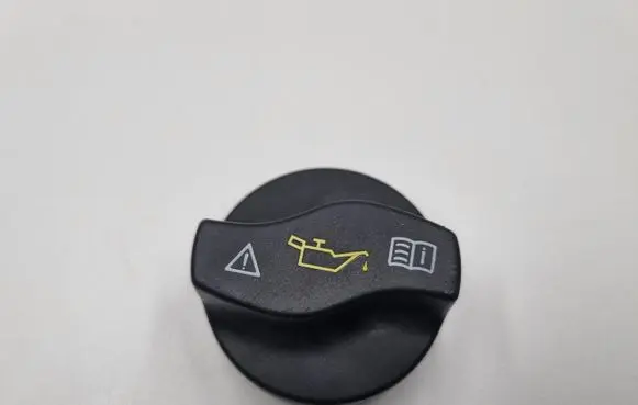 Mercedes-Benz Sprinter W906 Oil filler cap A0000101585 0000101585