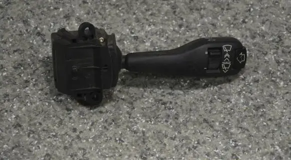 BMW 5 E39 Wiper control stalk 8375407 01204010