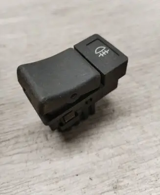 Fog light switch