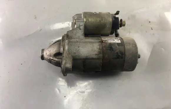 Mitsubishi Pajero Pinin Starter motor MD360368