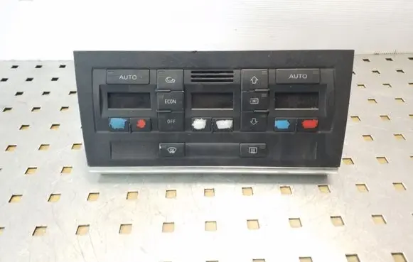 Audi A4 S4 B7 8E 8H Climate control unit 8E0820043AJ