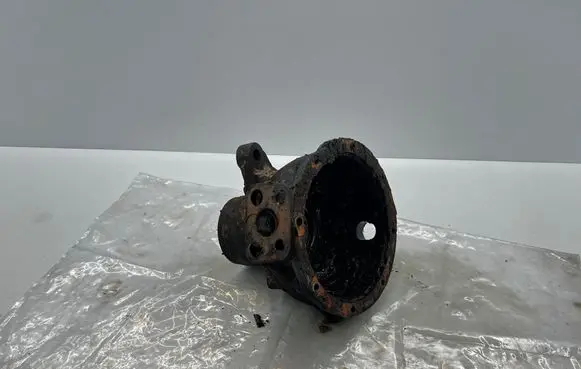 Mercedes-Benz G W460 Front wheel hub