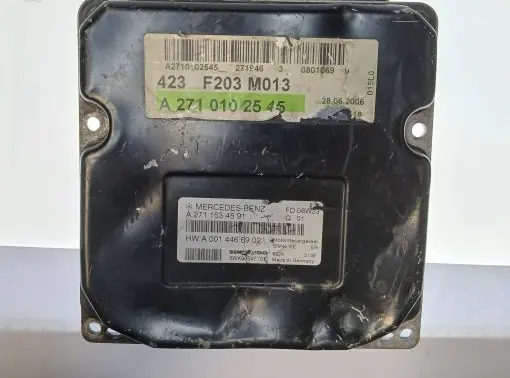 Mercedes-Benz C W203 Engine control unit/module A2711534591 5WK90547 A0014466902