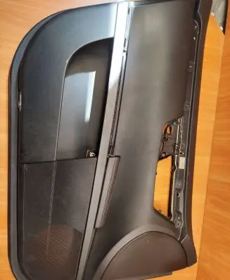 Mercedes-Benz S W221 Front door card panel trim A221720