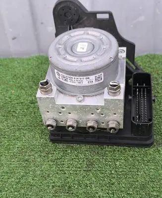 Audi Q3 F3 ABS Pump 5Q0614517DN