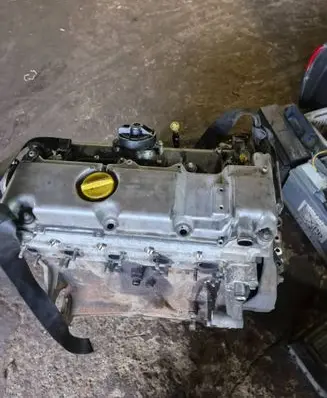 Opel Zafira A Engine