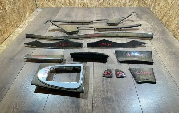 Mercedes-Benz E W211 Panel trim A2116800771