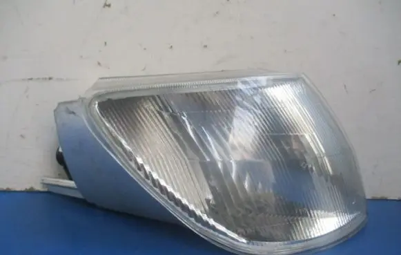 Mercedes-Benz 306 Front indicator light
