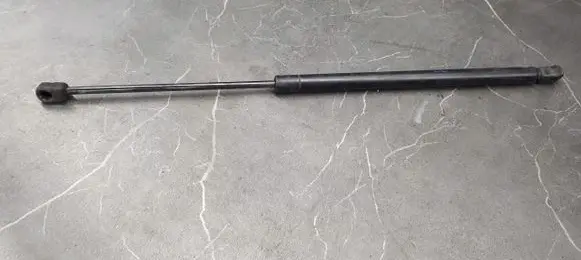 Rover 100 Tailgate strut BHE39006