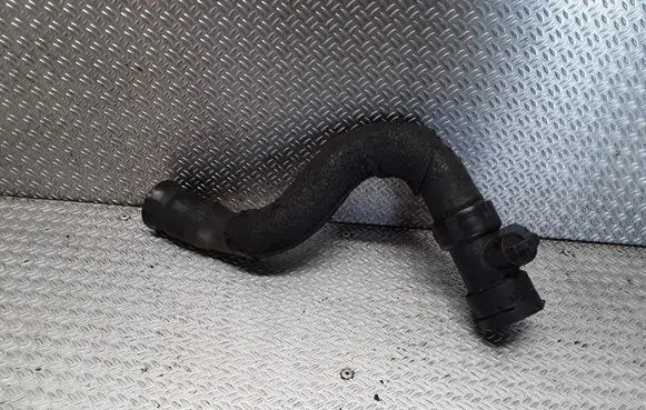 Audi A4 S4 B6 8E 8H Engine coolant pipe/hose