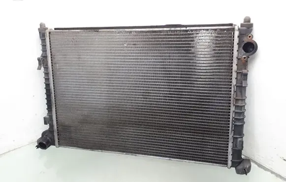 Coolant radiator