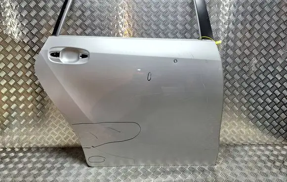 Toyota Verso Rear door S26405620
