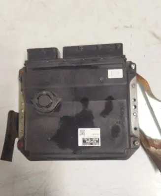 Lexus ES 250 - 300 - 330 Engine control unit/module 175800-4732