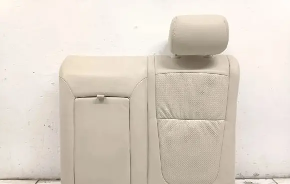 Jaguar XF X250 Rear seat 