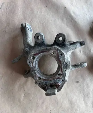 BMW 7 F01 F02 F03 F04 Rear wheel hub 6775854