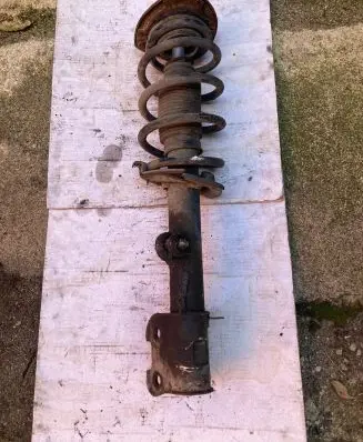 KIA Sorento Front shock absorber/damper