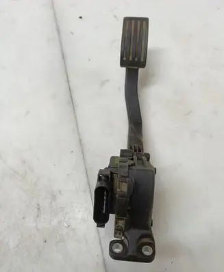 Ford C-MAX I Accelerator throttle pedal 3M519F836AF 00864110 0XC95YE