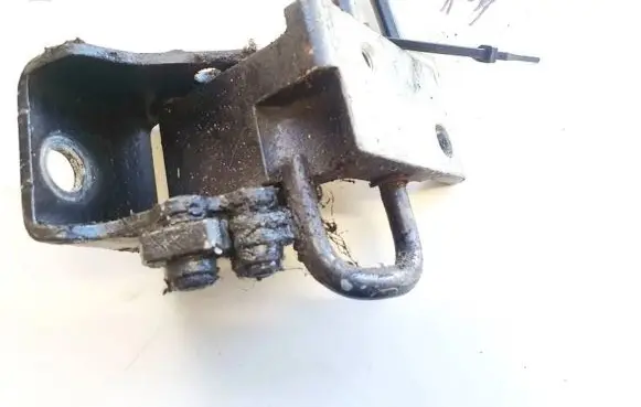 Audi Q7 4L Rear door lower hinge 4l0833411a