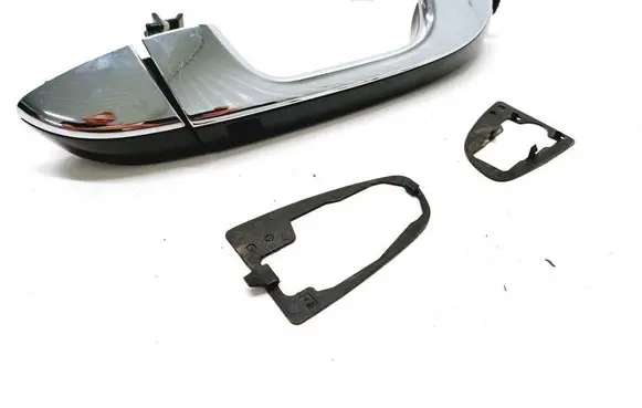 KIA Sportage Rear door exterior handle