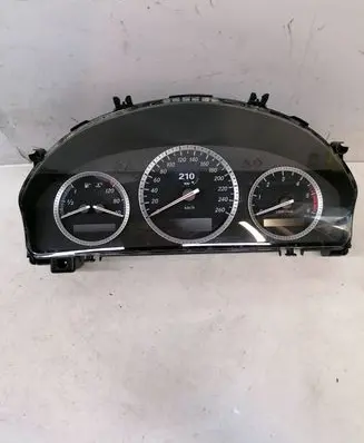 Mercedes-Benz C W204 Speedometer (instrument cluster) A2045405848 A2C53304226 A2044422521