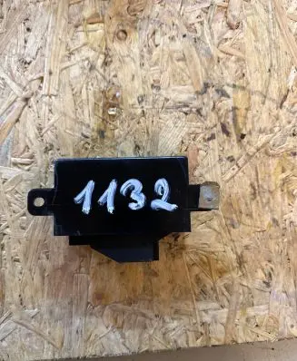 Mercedes-Benz S W140 Seat heating relay 1408201526 SG601660