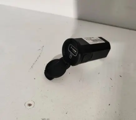 Hyundai Ioniq USB socket connector 96125G2000