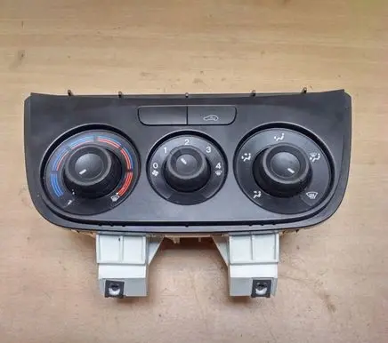 Fiat Doblo Climate control unit