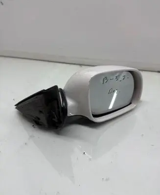 Volkswagen PASSAT B5.5 Front door electric wing mirror 3B0857934