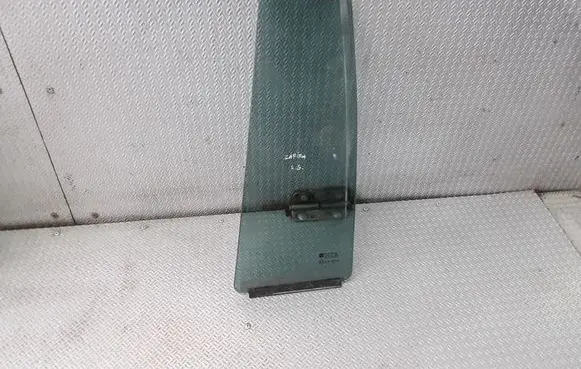 Opel Zafira A Rear vent window glass 