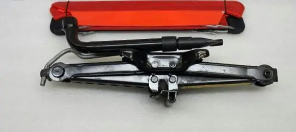 Jaguar X-Type Lift Jack C2S27906 C2S43249