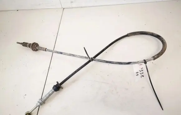Subaru Legacy Gear shift cable linkage