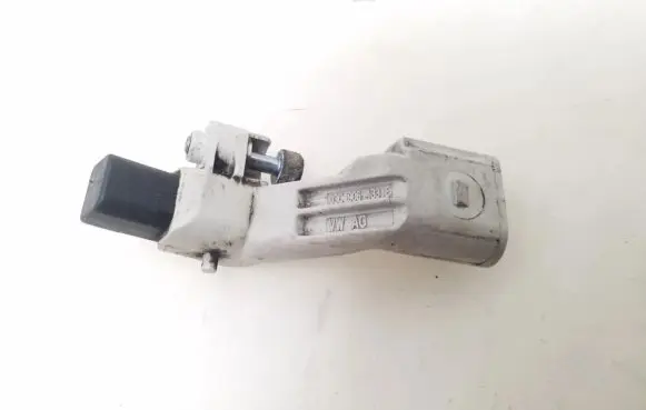 Volkswagen Amarok Crankshaft position sensor 03C906433E