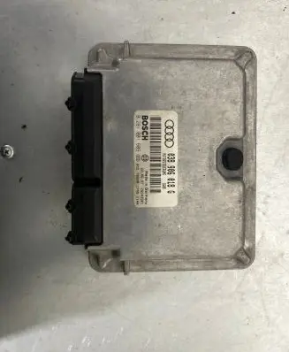 Audi A6 S6 C5 4B Engine control unit/module 038906018G 0281001609 28SA33