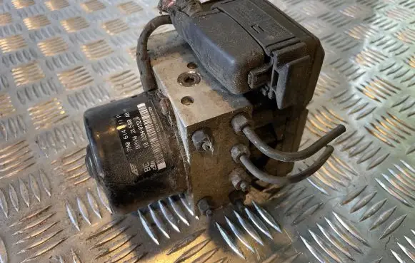 Volkswagen Sharan ABS Pump 1j0907379d