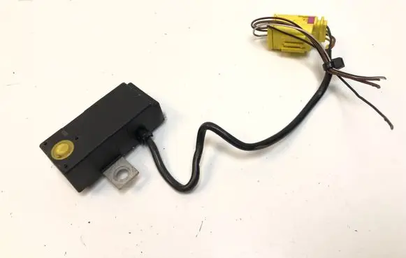Volkswagen Touareg I Battery relay fuse 7L0915457