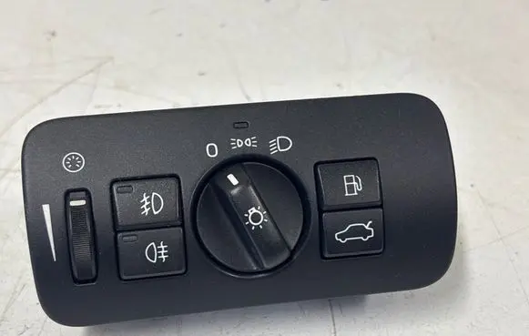 Volvo XC70 Light switch 30739414 04066322