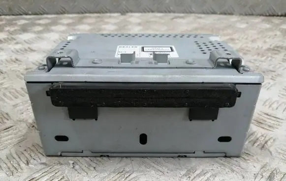Ford Grand C-MAX Radio/CD/DVD/GPS head unit AM5T18C815TF 10R035513 E11035513