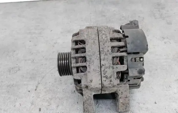 Citroen C3 Generator/alternator 9656955880