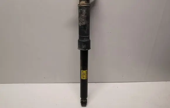 Opel Mokka Rear shock absorber/damper 95146945