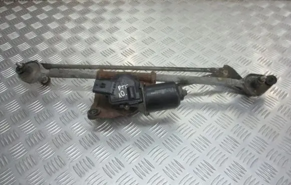 Chrysler PT Cruiser Front wiper linkage 