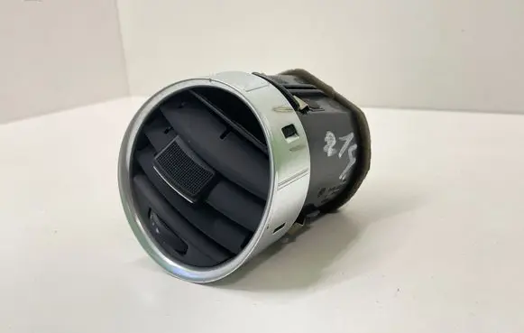 Audi A4 S4 B7 8E 8H Dash center air vent grill 8H0820951D