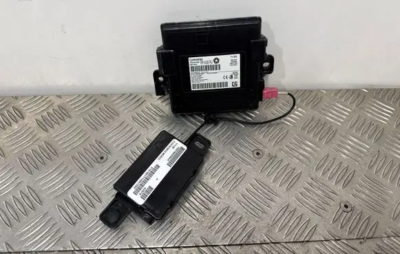 Chrysler Pacifica Other control units/modules P68217818AF