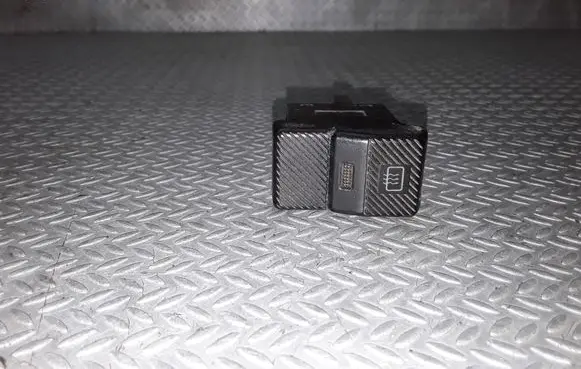 Volkswagen Transporter - Caravelle T4 Windscreen/window heater switch 701959621