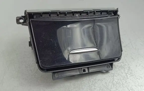 Infiniti QX30 Ashtray (front) 969245DFOA