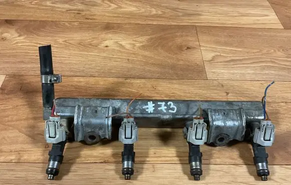 Nissan Note (E11) Fuel injectors set 0280158013