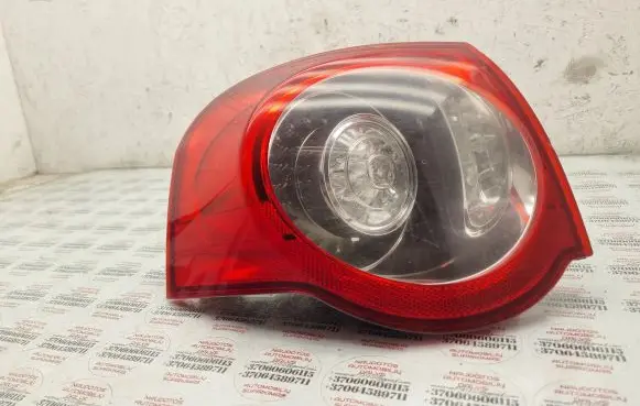 Volkswagen PASSAT B6 Rear/tail lights 3C9945095N