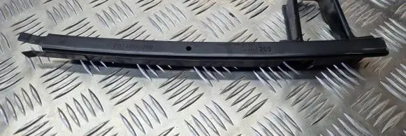 Renault Megane III Front door windshield rail 802400008R